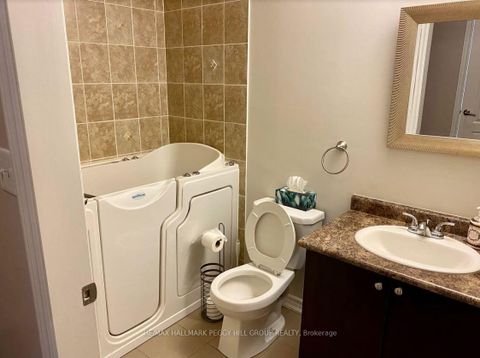 Photo 8 at 405 - 45 Ferndale Drive S, Ardagh, Barrie