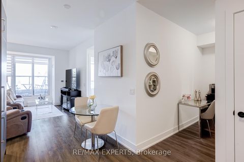 Photo 11 at 336 - 2075 King Road, King City, King