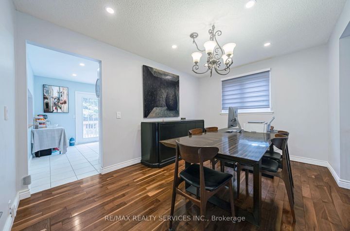 Photo 13 at 96 Royal Palm Drive, Heart Lake East, Brampton