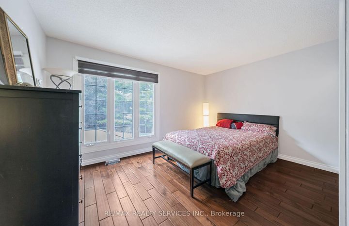 Photo 21 at 96 Royal Palm Drive, Heart Lake East, Brampton