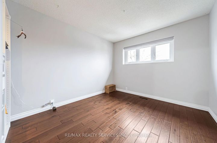 Photo 26 at 96 Royal Palm Drive, Heart Lake East, Brampton