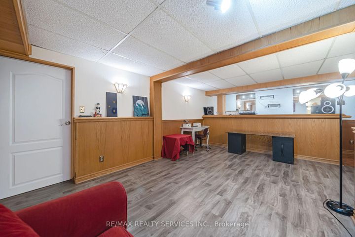 Photo 36 at 96 Royal Palm Drive, Heart Lake East, Brampton