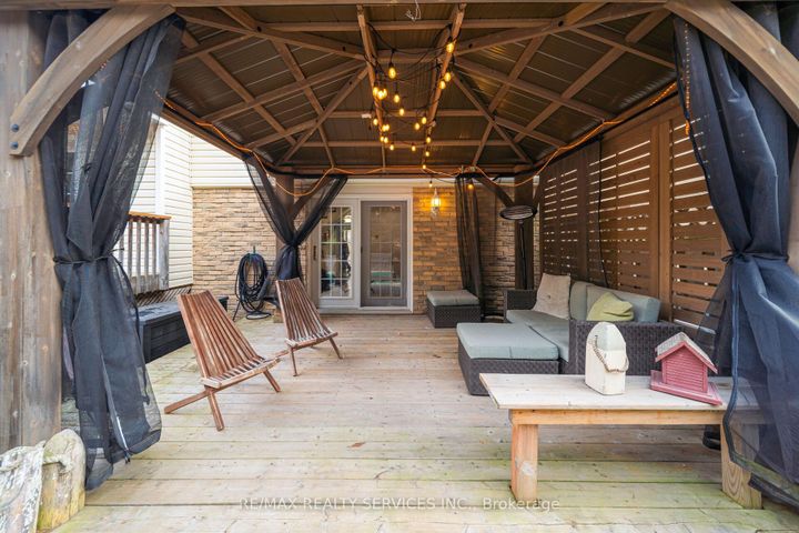 Photo 41 at 96 Royal Palm Drive, Heart Lake East, Brampton