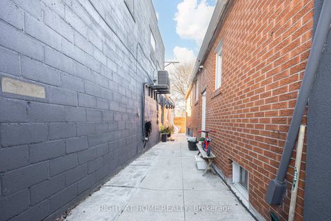 Photo 38 at 519 Rogers Road, Eglinton West, Toronto