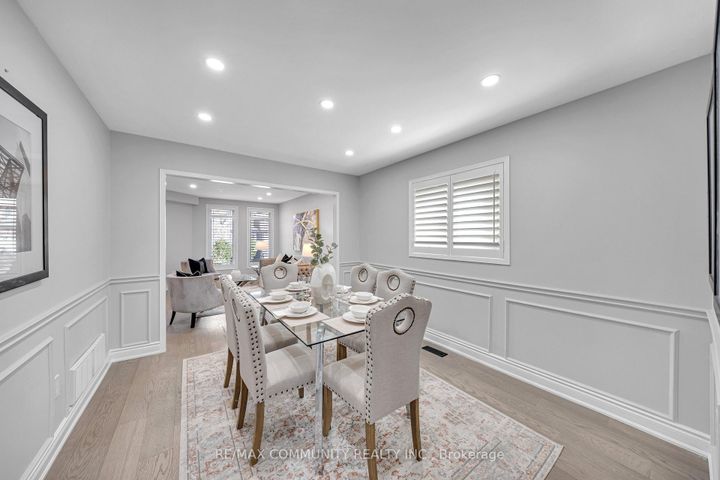 Photo 10 at 5326 Segriff Drive, East Credit, Mississauga