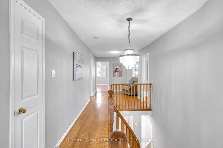 Photo 33 at 5326 Segriff Drive, East Credit, Mississauga