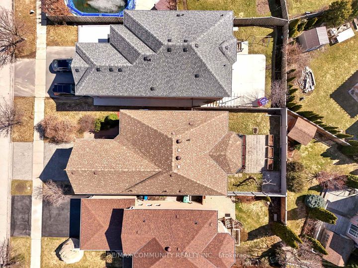 Photo 47 at 5326 Segriff Drive, East Credit, Mississauga