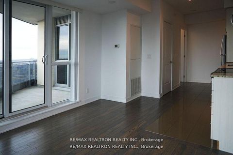 Photo 5 at 2009 - 9201 Yonge Street, Langstaff, Richmond Hill