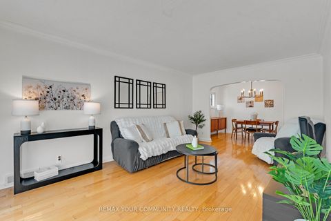 Photo 6 at 6 Janet Boulevard, Maryvale, Toronto