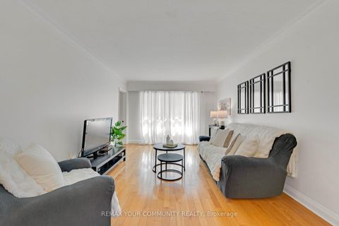 Photo 8 at 6 Janet Boulevard, Maryvale, Toronto