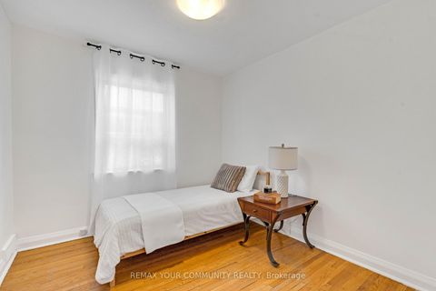 Photo 13 at 6 Janet Boulevard, Maryvale, Toronto