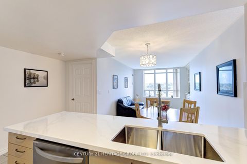 Photo 11 at 1003 - 130 Pond Drive, Commerce Valley, Markham