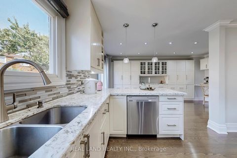 Photo 11 at 251 Glen Shields Avenue, Glen Shields, Vaughan