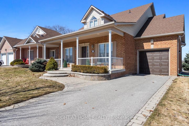 Photo 6 at 303 WATERBURY Crescent, Port Perry, Scugog