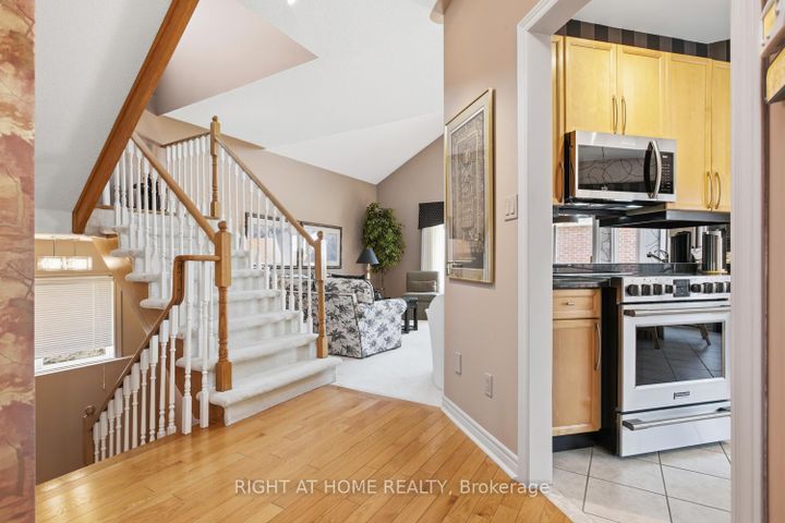 Photo 13 at 303 WATERBURY Crescent, Port Perry, Scugog