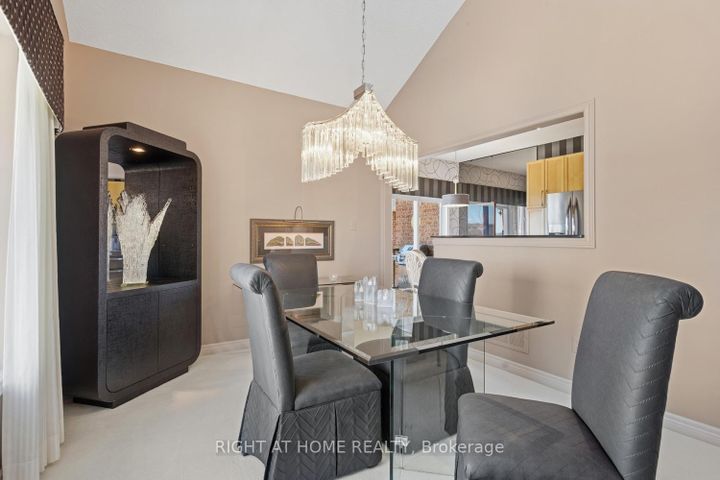 Photo 15 at 303 WATERBURY Crescent, Port Perry, Scugog