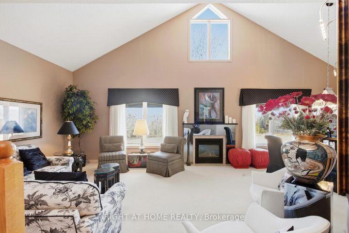 Photo 18 at 303 WATERBURY Crescent, Port Perry, Scugog