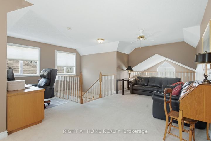 Photo 30 at 303 WATERBURY Crescent, Port Perry, Scugog