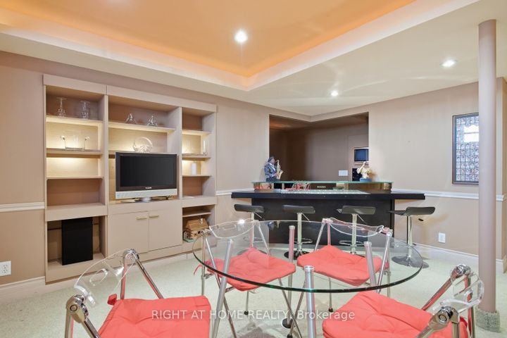 Photo 38 at 303 WATERBURY Crescent, Port Perry, Scugog