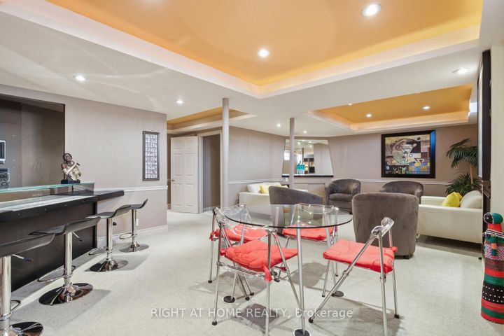 Photo 39 at 303 WATERBURY Crescent, Port Perry, Scugog