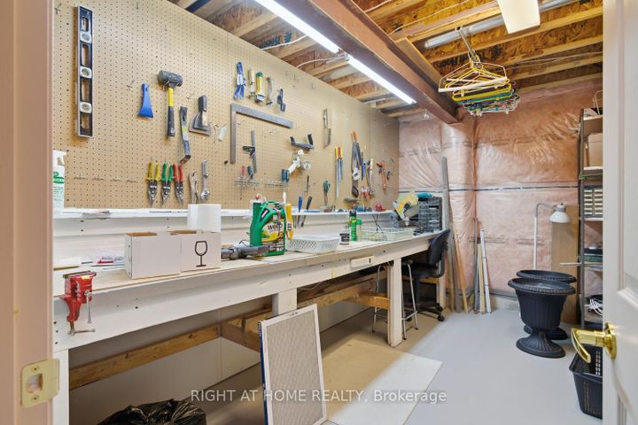 Photo 44 at 303 WATERBURY Crescent, Port Perry, Scugog