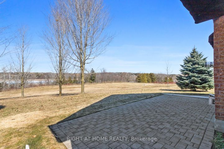Photo 46 at 303 WATERBURY Crescent, Port Perry, Scugog
