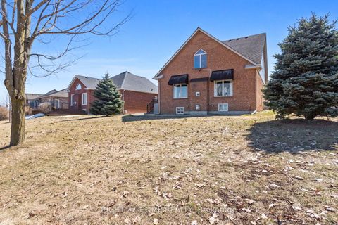 Photo 7 at 303 WATERBURY Crescent, Port Perry, Scugog