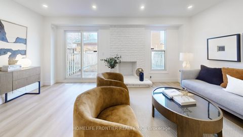 Photo 2 at 42 Green Spring Drive, Milliken, Toronto