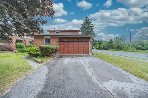 Photo 2 at 217 Waverly Street N, McLaughlin, Oshawa