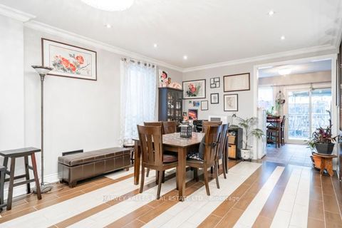 Photo 7 at 132 Bellwoods Avenue, Bellwoods, Toronto