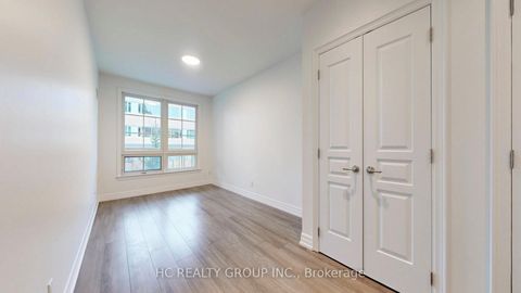 Photo 14 at 322 - 20 Burkebrook Place, York Mills, Toronto