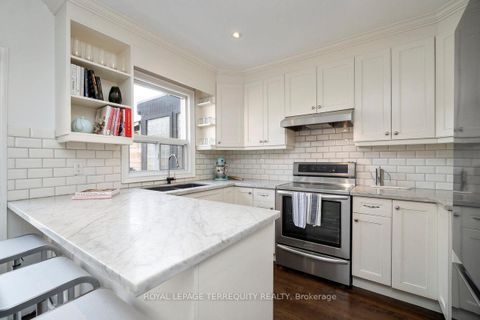 Photo 14 at 261 Blackthorn Avenue, Pellam Park, Toronto