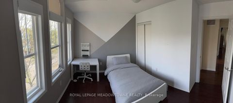 Photo 8 at 26 Yates Avenue, Birchmount, Toronto