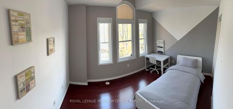 Photo 10 at 26 Yates Avenue, Birchmount, Toronto