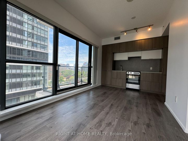 Photo 6 at 906 - 159 Dundas Street E, Yonge Corridor, Toronto