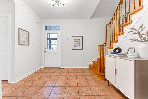 Photo 6 at 27 Copperstone Crescent, Rouge Woods, Richmond Hill