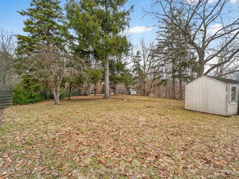 Photo 7 at 27 Old Yonge Street, York Mills, Toronto