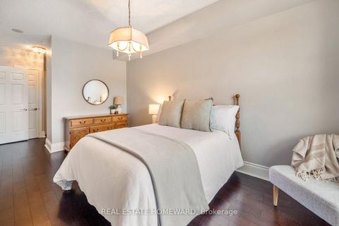 Photo 11 at 312 - 3085 Bloor Street W, Queensway, Toronto