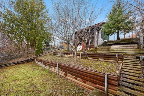 Photo 36 at 27 Gotham Court, Amesbury, Toronto