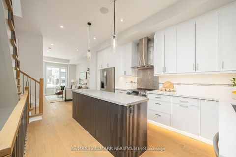 Photo 12 at 3B Linton Avenue, Cliffside, Toronto