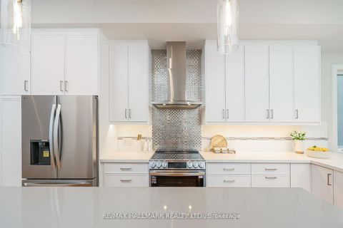 Photo 16 at 3B Linton Avenue, Cliffside, Toronto