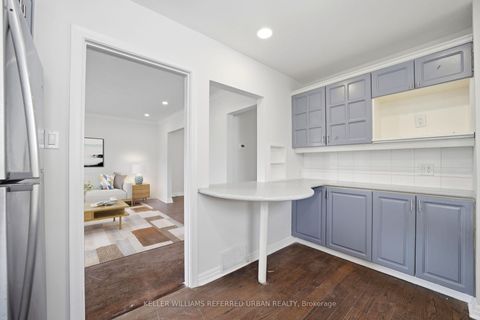 Photo 7 at 36 Cobden Street, Willowdale West, Toronto