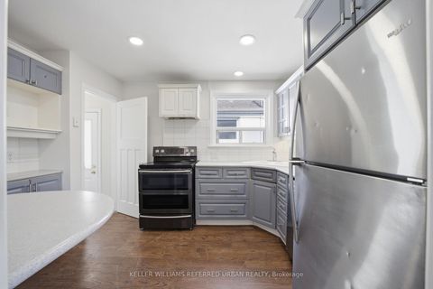 Photo 8 at 36 Cobden Street, Willowdale West, Toronto