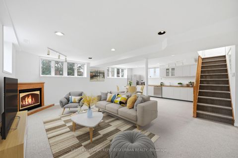 Photo 16 at 36 Cobden Street, Willowdale West, Toronto