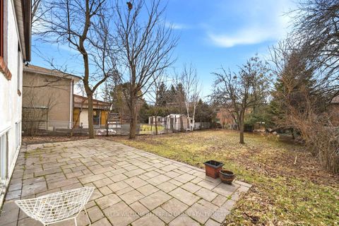 Photo 18 at 36 Cobden Street, Willowdale West, Toronto