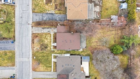 Photo 25 at 36 Cobden Street, Willowdale West, Toronto