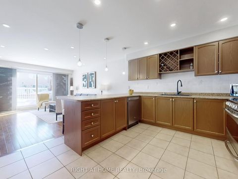 Photo 7 at 49 Wilkes Crescent, Birchmount, Toronto