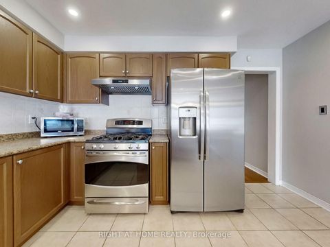 Photo 8 at 49 Wilkes Crescent, Birchmount, Toronto