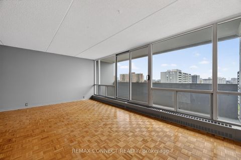 Photo 14 at 910 - 2 Glamorgan Avenue, Dorset Park, Toronto