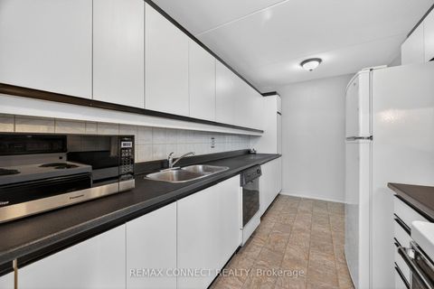 Photo 26 at 910 - 2 Glamorgan Avenue, Dorset Park, Toronto